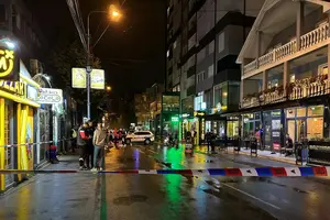 Pucnjava u Novom Pazaru: Dva ranjena u centru grada,napadač u bekstvu