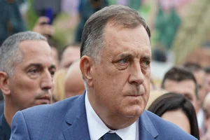 Kontroverzne tvrdnje Milorada Dodika o statusu Valentina Incka Šmita kao visokog predstavnika u BiH