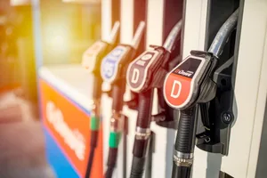 Ministarstvo objavilo nove cene goriva-Cene nafte i usporena kineska ekonomija u fokusu