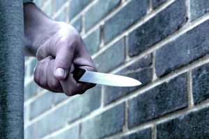 Napad nožem u Beogradu: Mladić (19) uboden na parkingu Molerove ulice